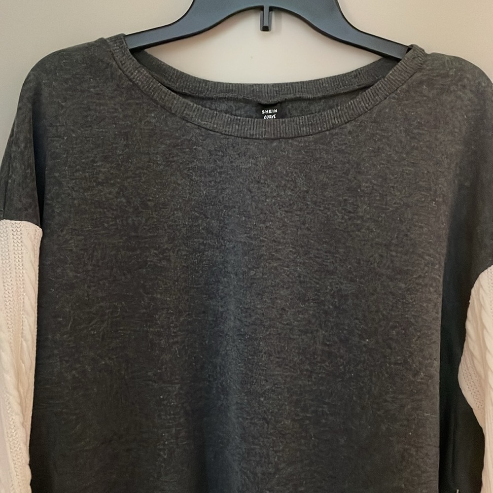 Sweatshirt - Picture 2 of 3